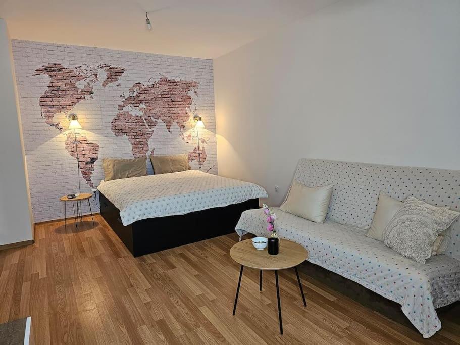 Grandpa Vojin'S Cozy Corner Apartman Szabadka Kültér fotó